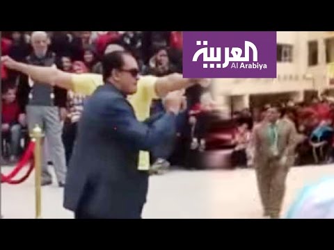 شاهد التحقيق مع مدير مدرسة رقص مع طلابه في مصر