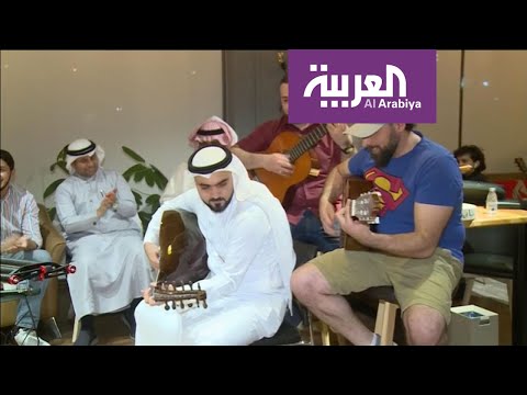 شاهد بعد العمل لقاء عفوي في الرياض لتخفيف الضغوط