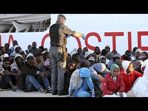 10000 migrants enter italy in last week alone