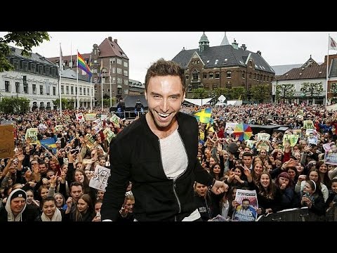 swedens winning eurovision singer gets heroes welcome