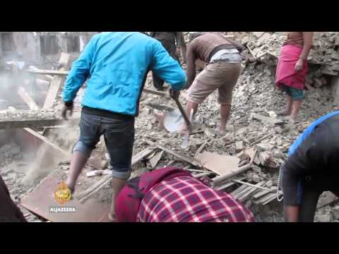 postquake tour of nepals historic bhaktapur