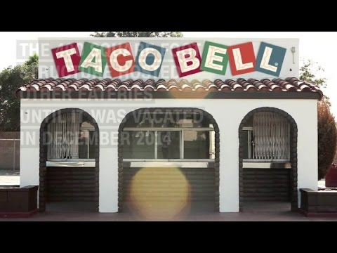 see the first taco bell restaurant