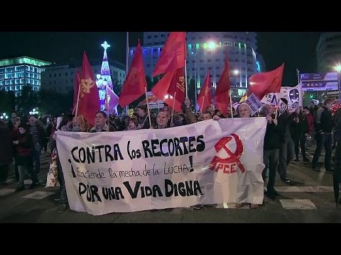 madrid protests austerity despite minimum wage increase