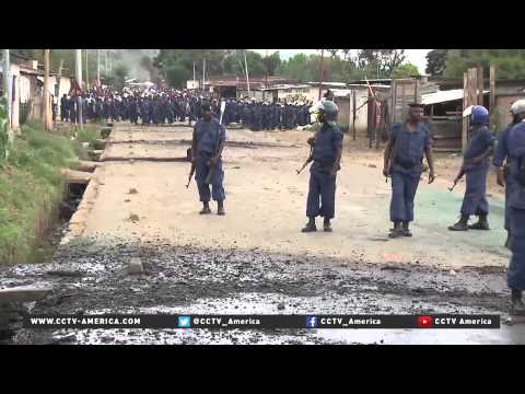 at least 2 killed in clashes in bujumbura